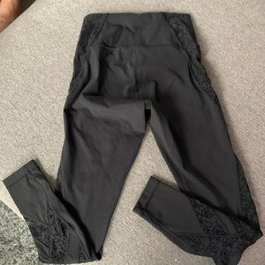 Lululemon 6 wunder under